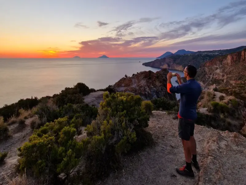 Trekking Lipari tramonto